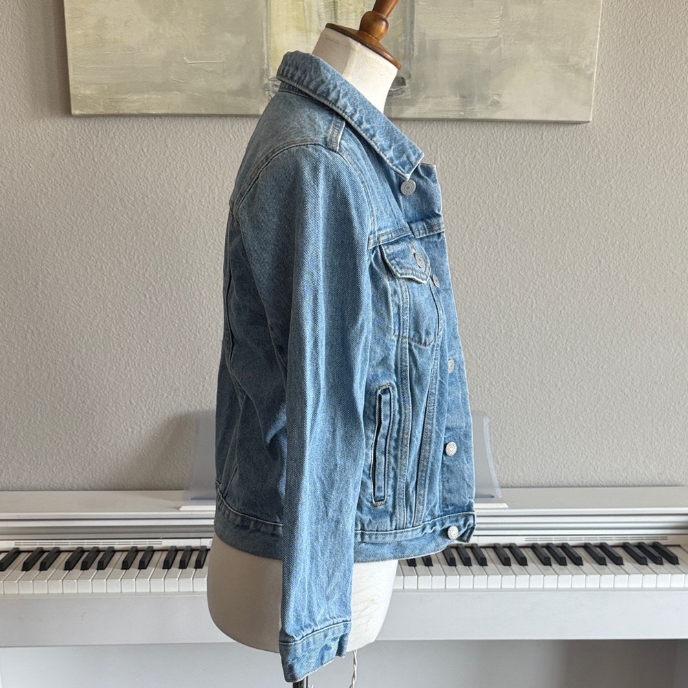 Levi's Kid’s Light Blue Jean Jacket Sz 10/12 - Picture 3 of 8